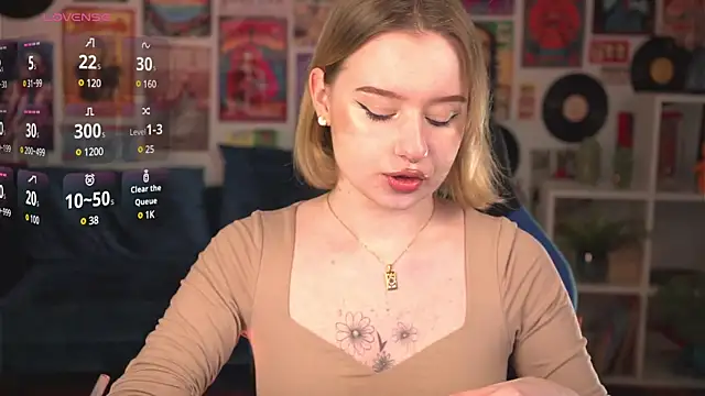 Snapshot of AdeleLoomis chatting on March 2025 02:15:01 AM AdeleLoomis online show from March 2025 02:15:01 AM