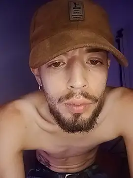 Aaronkiller online show from July 2026 02:36:01 AM