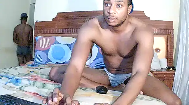 quincyray online show from February 2025 10:28:02 PM