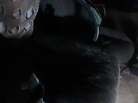 Snapshot of bigtswakalaka chatting on November 2025 07:58:02 PM bigtswakalaka online show from November 2025 07:58:02 PM