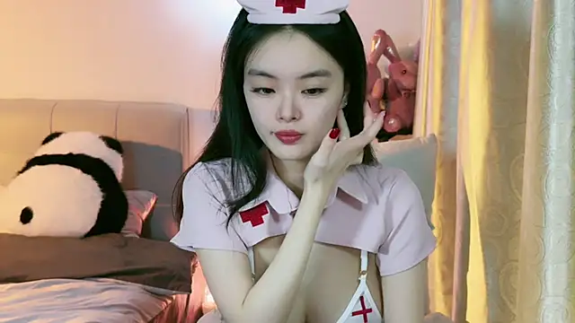 Snapshot of Fairy-HF chatting on January 2025 06:35:01 AM Fairy-HF online show from January 2025 06:35:01 AM