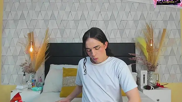 JustinePerry online show from March 2026 04:27:01 AM