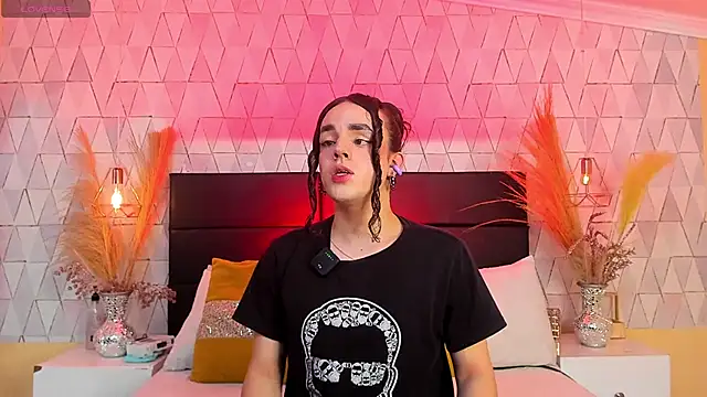 JustinePerry online show from March 2026 03:55:01 AM