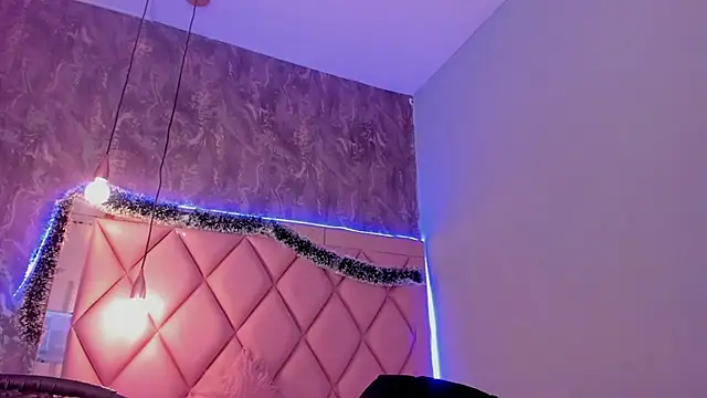 megan 100 online show from December 2024 10:02:02 PM