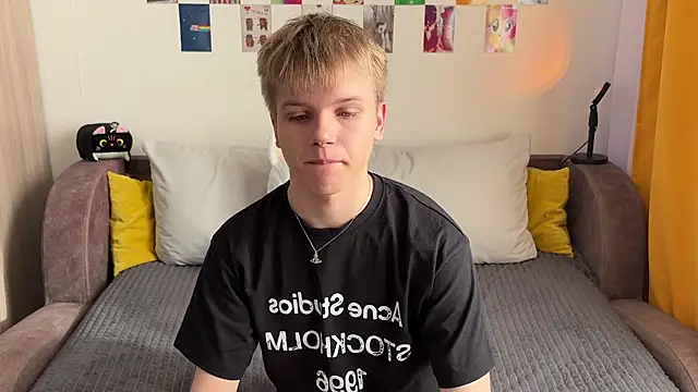 Snapshot of metratok chatting on March 2026 12:00:01 PM metratok online show from March 2026 12:00:01 PM