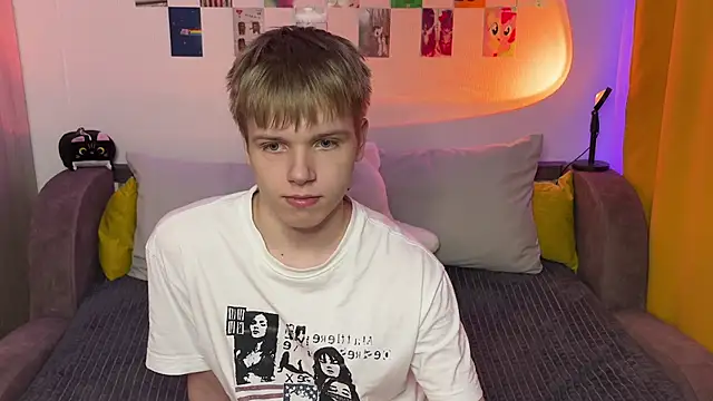 Snapshot of metratok chatting on March 2026 12:59:02 AM metratok online show from March 2026 12:59:02 AM