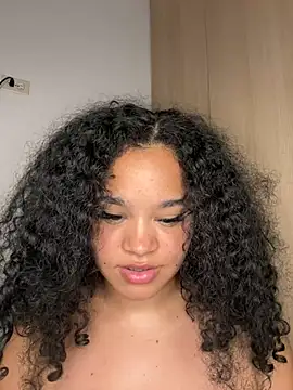 Lucy wilson5 online show from December 2024 06:56:02 AM