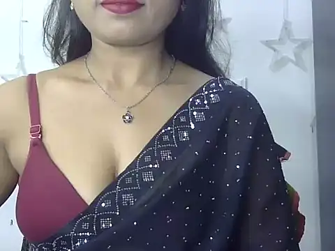 Hot indiangirl online show from November 2025 05:01:02 PM