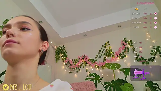 Snapshot of MyLou_ chatting on February 2025 06:48:01 PM MyLou  online show from February 2025 06:48:01 PM