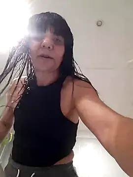 Snapshot of Candy222254 chatting on January 2025 08:03:02 PM Candy222254 online show from January 2025 08:03:02 PM