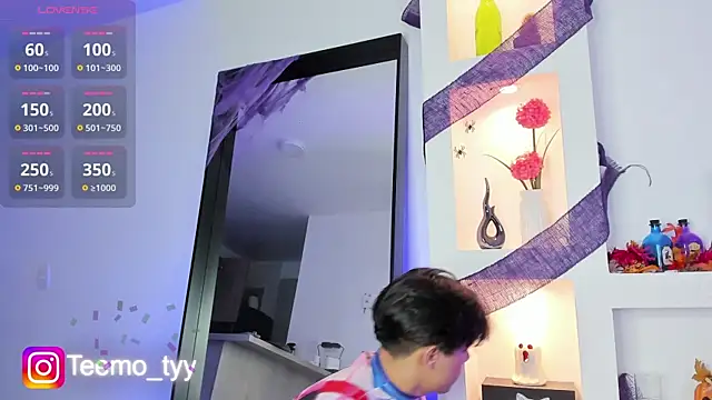 teemotwink online show from October 2025 10:09:01 PM