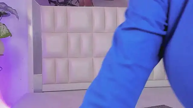 Alhana pulido online show from January 2025 09:32:01 PM