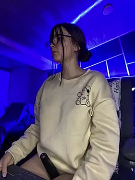 angel natural online show from March 2025 01:27:01 AM