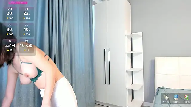 Aurelia kato online show from December 2025 05:45:02 AM