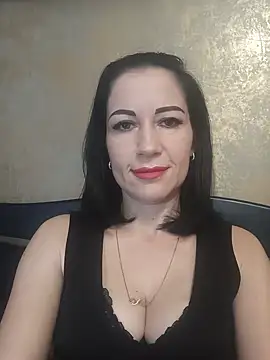 Snapshot of FireLily332 chatting on December 2024 02:42:01 PM FireLily332 online show from December 2024 02:42:01 PM