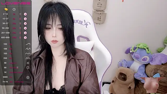 Vaness-a online show from March 2025 06:33:01 PM