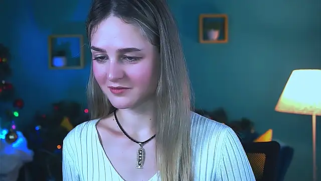 Snapshot of DeboraLarson chatting on January 2025 03:21:01 PM DeboraLarson online show from January 2025 03:21:01 PM