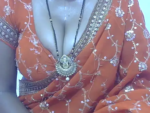 Snapshot of HOT-SEEMAA chatting on April 2026 07:34:01 PM HOT-SEEMAA online show from April 2026 07:34:01 PM