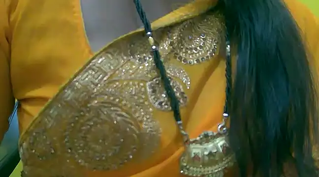 Snapshot of LOVE-SUSHILA chatting on February 2025 10:13:02 AM LOVE-SUSHILA online show from February 2025 10:13:02 AM