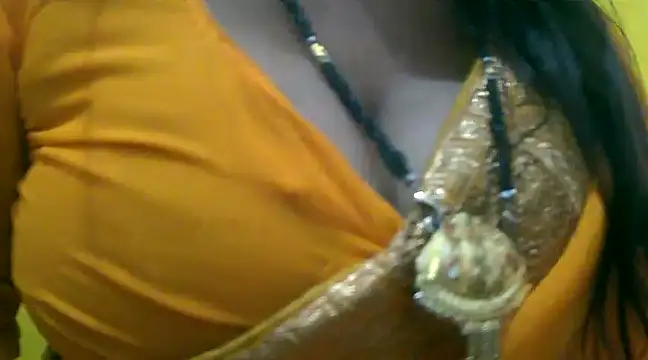 Snapshot of LOVE-SUSHILA chatting on February 2025 11:20:01 AM LOVE-SUSHILA online show from February 2025 11:20:01 AM