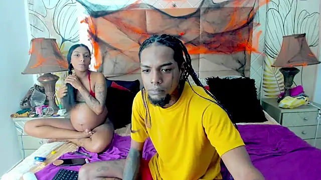 Snapshot of bigblackhotx1 chatting on October 2025 07:40:01 AM bigblackhotx1 online show from October 2025 07:40:01 AM