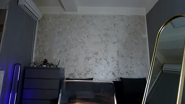 Snapshot of Ivy_belle chatting on January 2025 09:02:01 AM Ivy belle online show from January 2025 09:02:01 AM