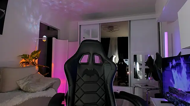 Snapshot of Ivy_belle chatting on November 2025 05:42:02 AM Ivy belle online show from November 2025 05:42:02 AM