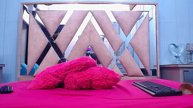 Snapshot of andy_staar chatting on December 2024 01:58:02 AM andy staar online show from December 2024 01:58:02 AM