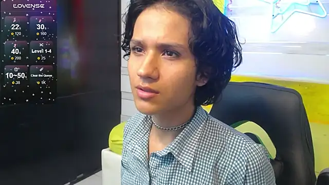 Snapshot of andy_staar chatting on November 2025 07:13:02 PM andy staar online show from November 2025 07:13:02 PM