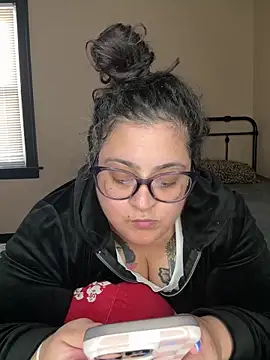 tillymarie34 online show from November 2025 07:46:02 PM