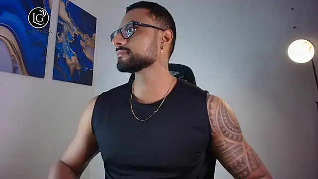 Snapshot of LiamGarcia1 chatting on March 2026 02:20:01 PM LiamGarcia1 online show from March 2026 02:20:01 PM