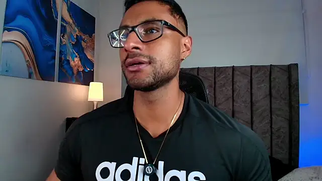 Snapshot of LiamGarcia1 chatting on April 2026 04:41:01 AM LiamGarcia1 online show from April 2026 04:41:01 AM