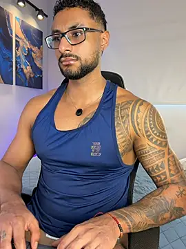 Snapshot of LiamGarcia1 chatting on May 2026 04:04:02 PM LiamGarcia1 online show from May 2026 04:04:02 PM