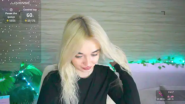 Ashley S online show from October 2025 10:22:02 PM