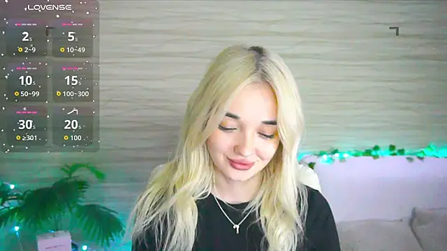 Ashley S online show from October 2025 11:09:01 PM