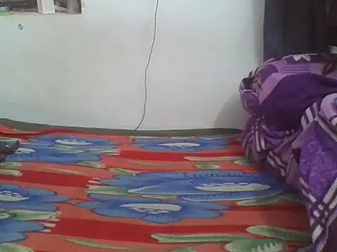 AuntyLover BhabhiLover  online show from February 2026 11:58:02 AM