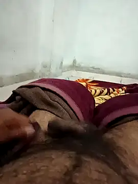 Snapshot of pintuS40 chatting on January 2025 09:28:01 PM pintuS40 online show from January 2025 09:28:01 PM