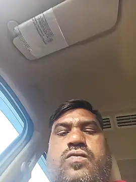 Snapshot of pintuS40 chatting on January 2025 04:10:02 AM pintuS40 online show from January 2025 04:10:02 AM