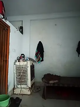 Snapshot of pintuS40 chatting on October 2025 01:39:03 AM pintuS40 online show from October 2025 01:39:03 AM