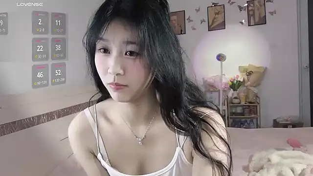 Luminous163 online show from January 2025 01:32:02 PM