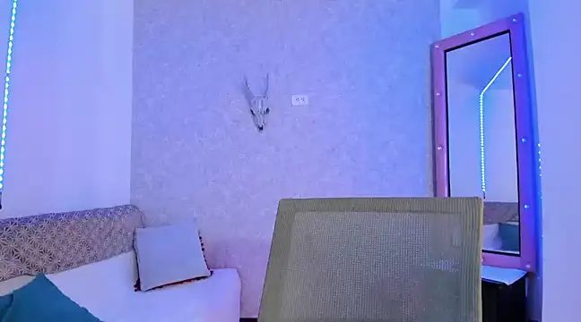 Kerverr  online show from January 2025 07:28:02 PM