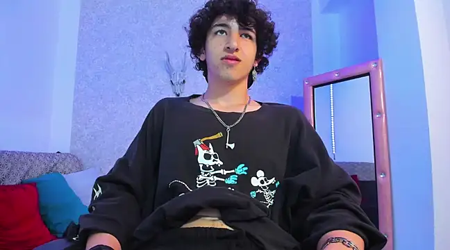 Kerverr  online show from February 2025 04:03:02 PM