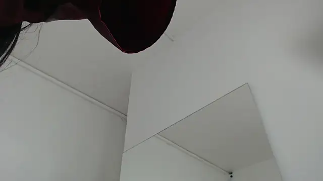 sussy leon online show from February 2025 02:12:01 AM