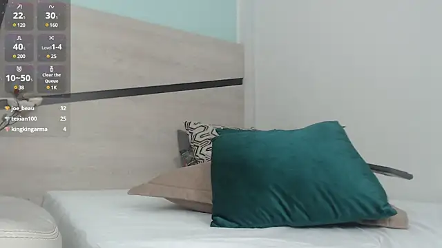 sussy leon online show from March 2025 03:40:01 PM