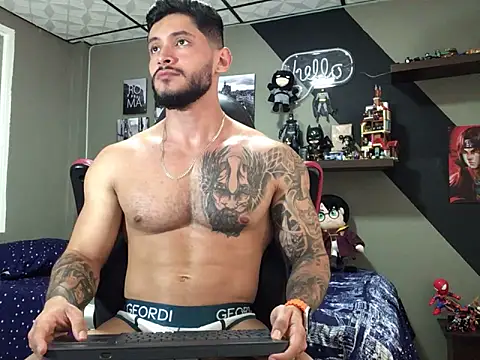 Snapshot of marcel_crawford96 chatting on January 2025 05:08:01 PM marcel crawford96 online show from January 2025 05:08:01 PM