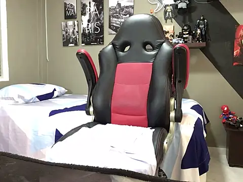 Snapshot of marcel_crawford96 chatting on March 2025 03:56:01 PM marcel crawford96 online show from March 2025 03:56:01 PM