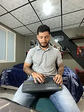 Snapshot of marcel_crawford96 chatting on November 2025 02:28:01 PM marcel crawford96 online show from November 2025 02:28:01 PM