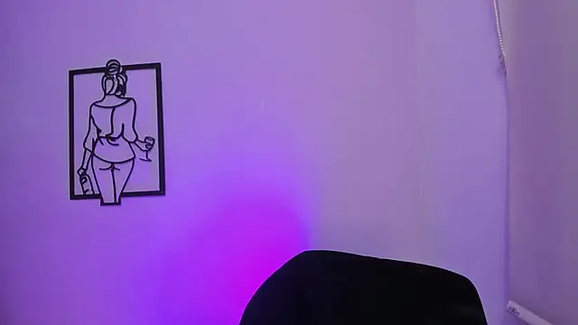 Snapshot of Allison-Bell1 chatting on April 2026 12:56:01 AM Allison-Bell1 online show from April 2026 12:56:01 AM