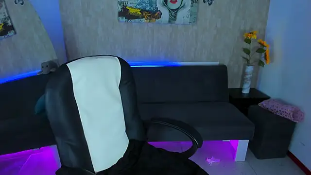 Snapshot of nova_sex01 chatting on March 2026 09:30:02 PM nova sex01 online show from March 2026 09:30:02 PM