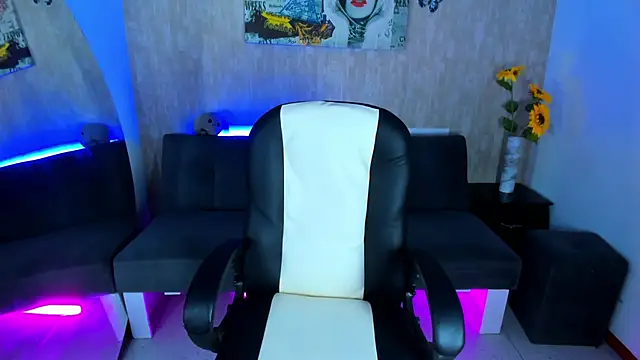 Snapshot of nova_sex01 chatting on April 2026 08:53:01 PM nova sex01 online show from April 2026 08:53:01 PM